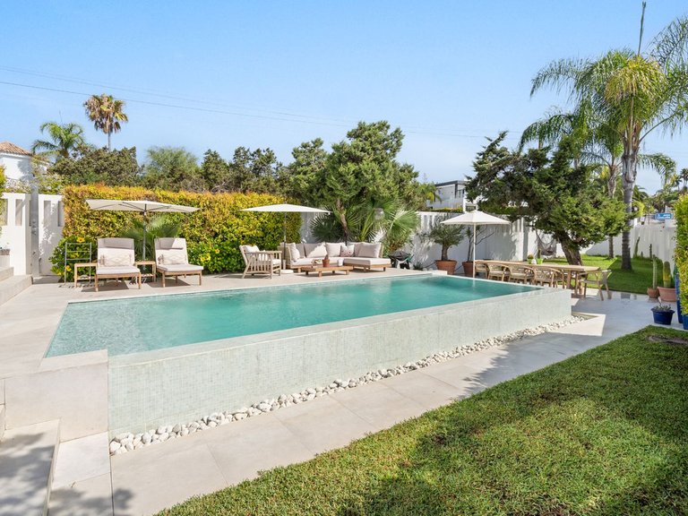 Villa for Sale in Marbesa, Malaga 4