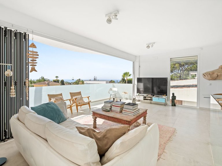 Villa for Sale in Marbesa, Malaga 8