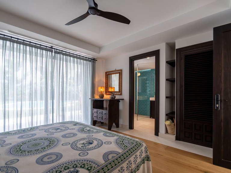 Villa for Sale in Guadalmina Baja, Malaga 16