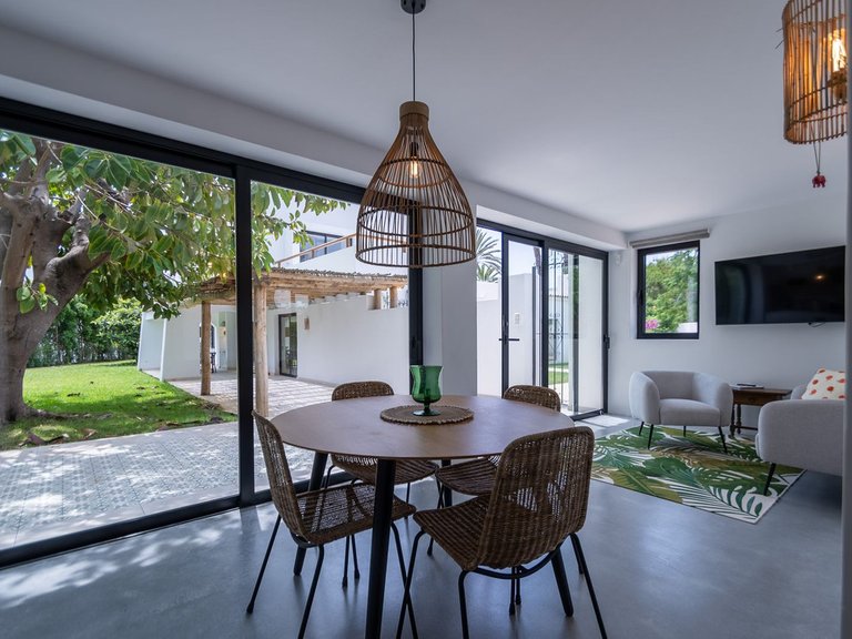 Villa for Sale in Guadalmina Baja, Malaga 36