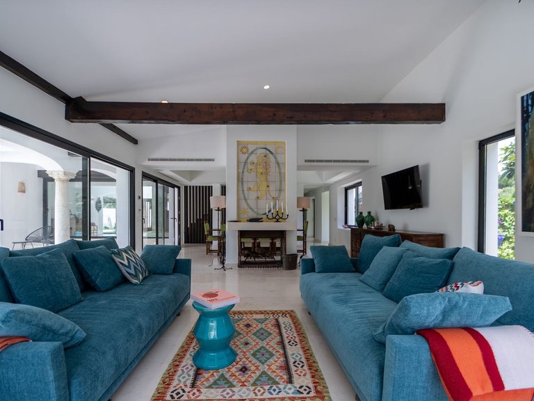 Villa for Sale in Guadalmina Baja, Malaga 4