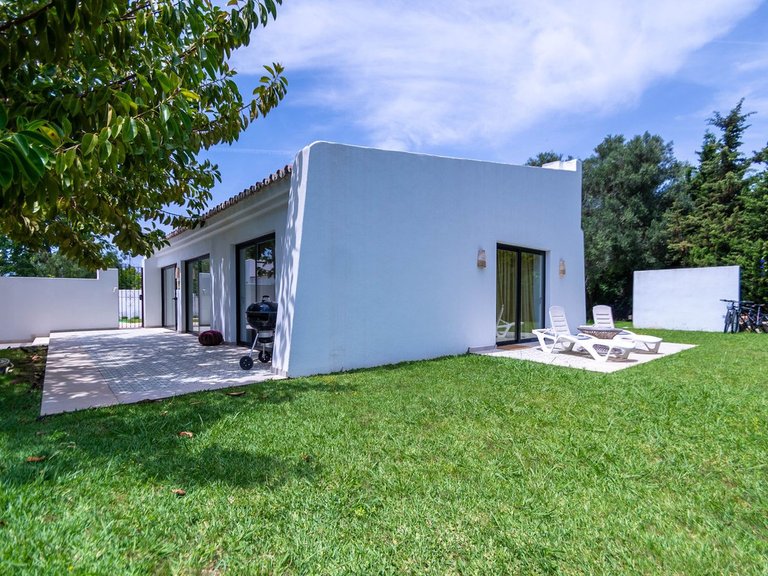 Villa for Sale in Guadalmina Baja, Malaga 45