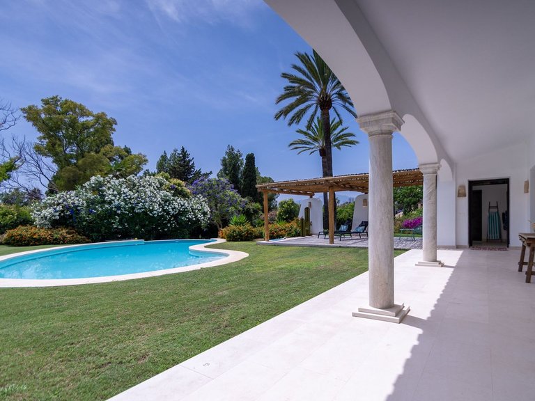Villa for Sale in Guadalmina Baja, Malaga 58