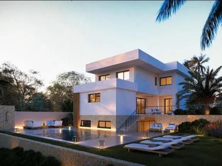 Plot for Sale in Benalmadena, Malaga 5
