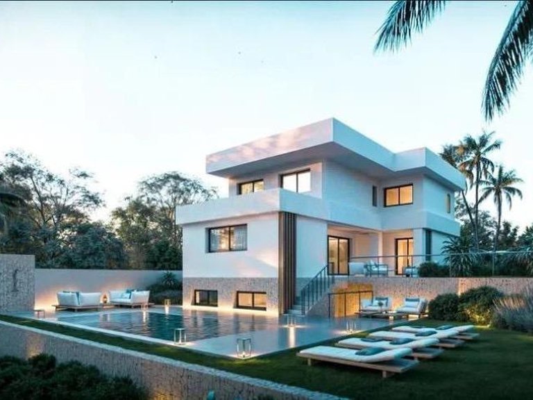 Plot for Sale in Benalmadena, Malaga 6
