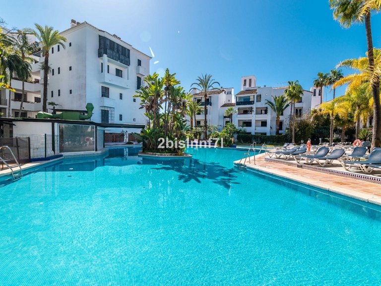 Penthouse for Sale in Elviria, Malaga 1