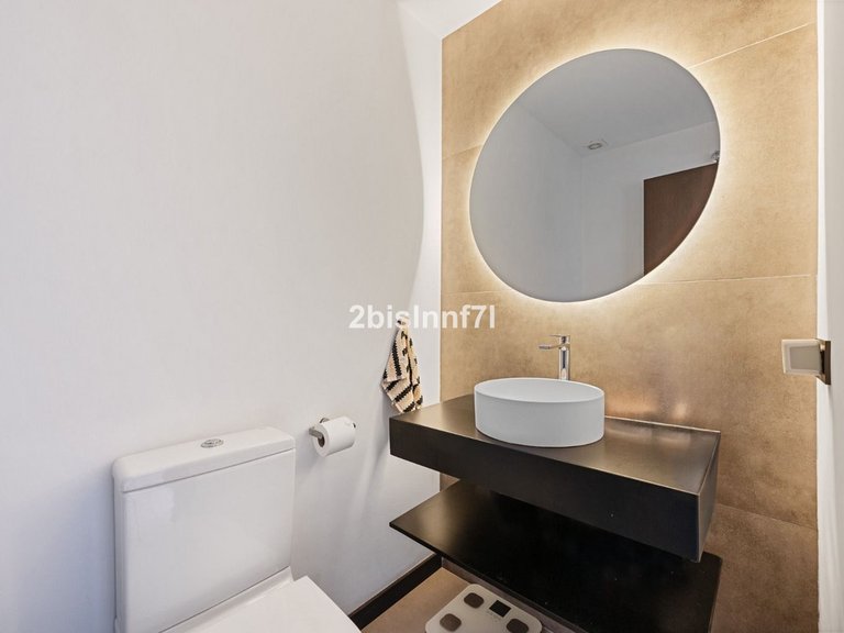 Apartment for Sale in Elviria, Malaga 10