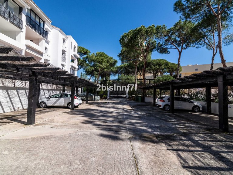 Penthouse for Sale in Elviria, Malaga 33