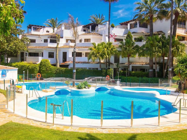Apartment for Sale in Elviria, Malaga 19