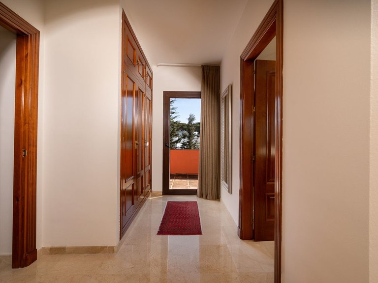 Villa for Sale in Marbesa, Malaga 26
