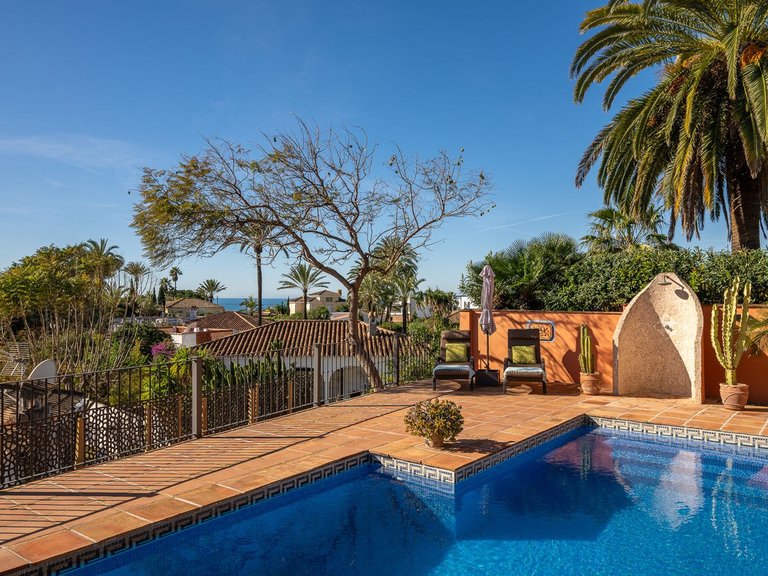 Villa for Sale in Marbesa, Malaga 34