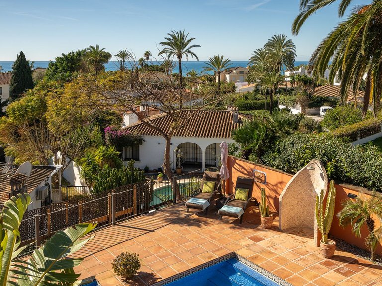 Villa for Sale in Marbesa, Malaga 47