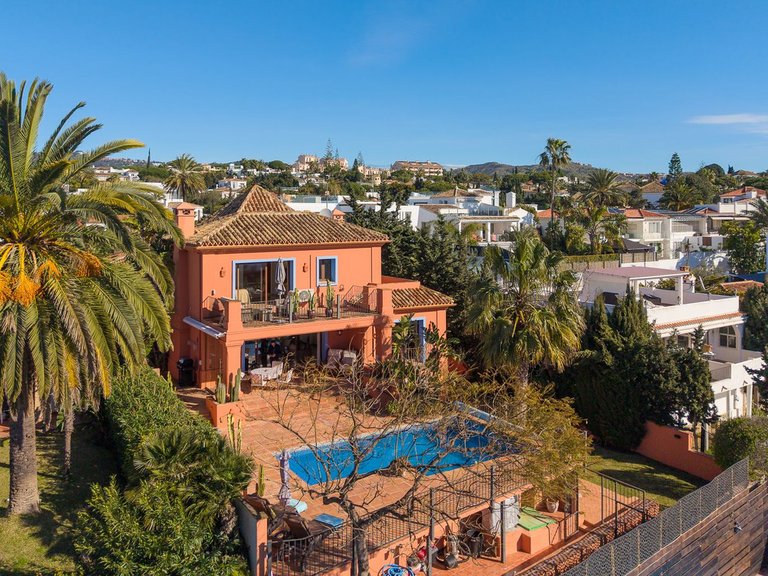Villa for Sale in Marbesa, Malaga 57