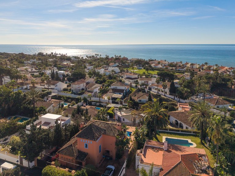 Villa for Sale in Marbesa, Malaga 59