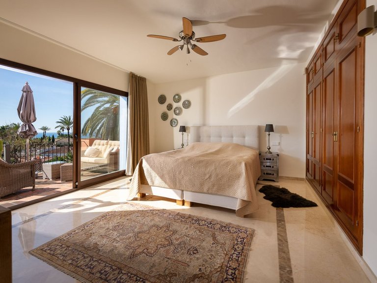Villa for Sale in Marbesa, Malaga 7
