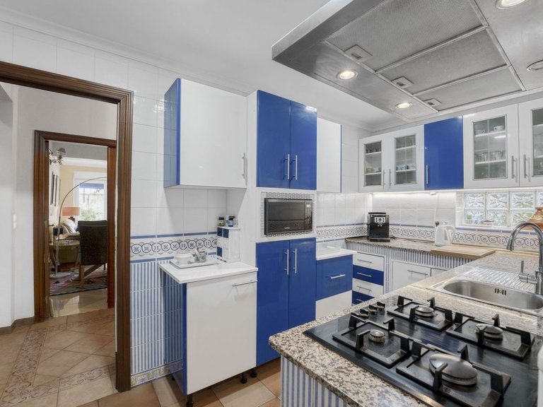 Villa for Sale in Málaga, Malaga 11