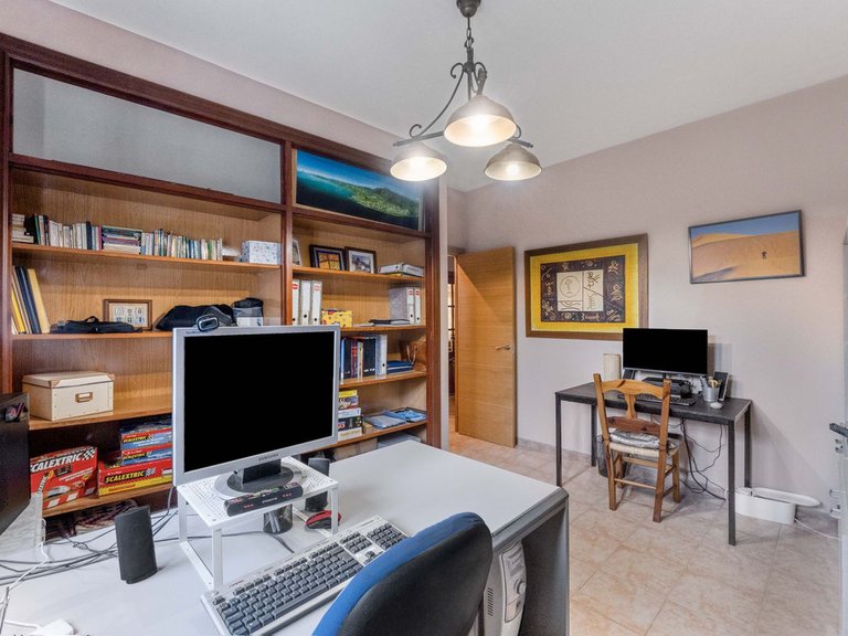 Villa for Sale in Málaga, Malaga 19