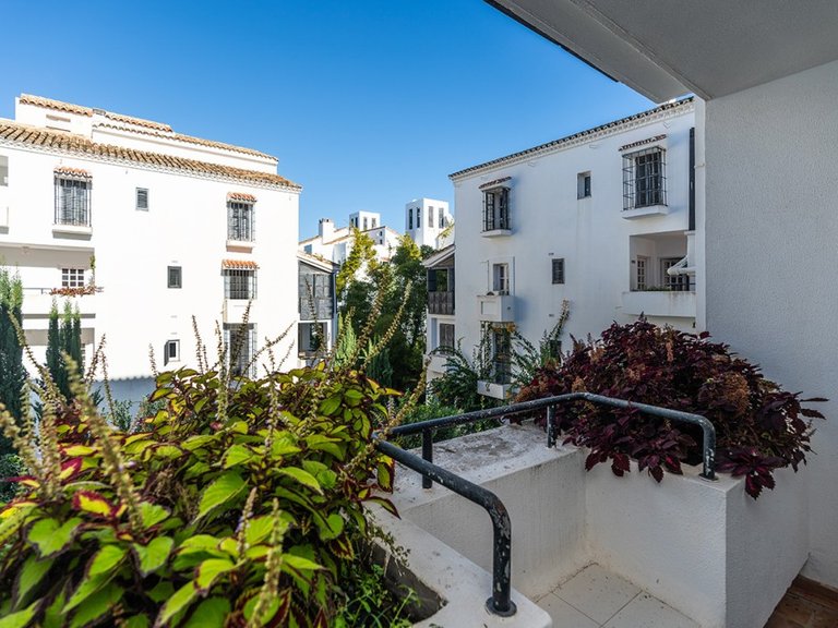 Apartment for Sale in Marbella, Malaga 2