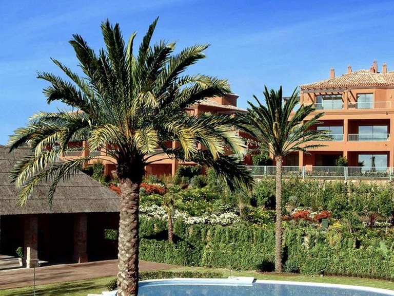 Apartment for Sale in Benahavís, Malaga 1