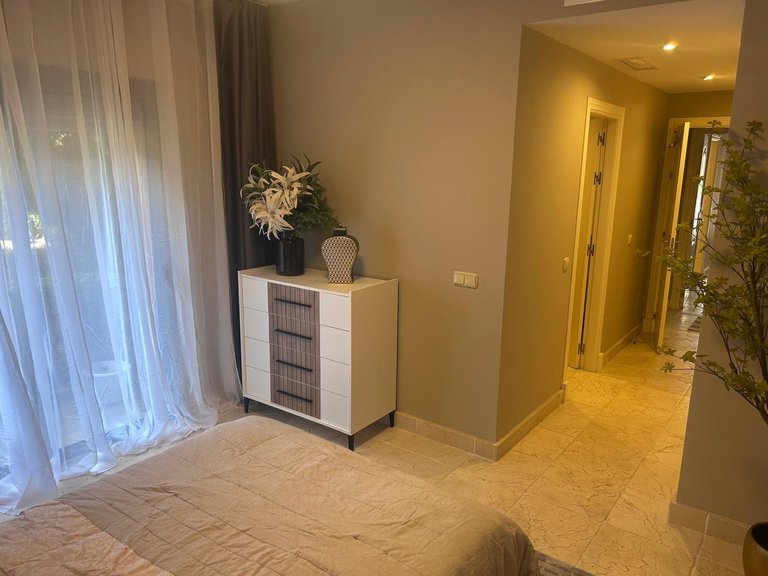 Apartment for Sale in Benahavís, Malaga 16