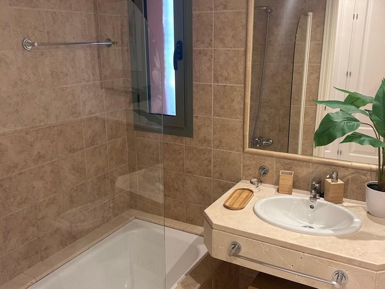 Apartment for Sale in Benahavís, Malaga 20
