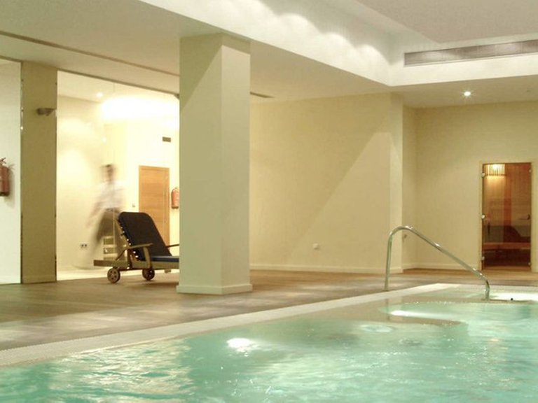 Apartment for Sale in Benahavís, Malaga 24