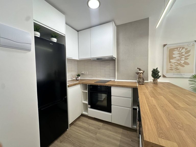 Apartment for Sale in Benalmadena Costa, Malaga 1