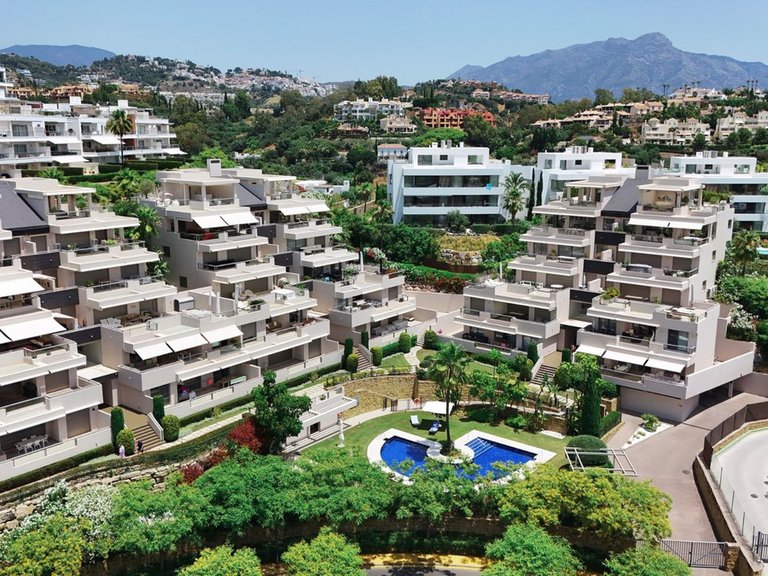 Apartment for Sale in Benahavís, Malaga 1