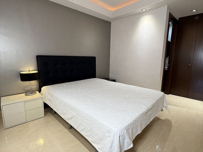 Apartment for Sale in Benahavís, Malaga 25