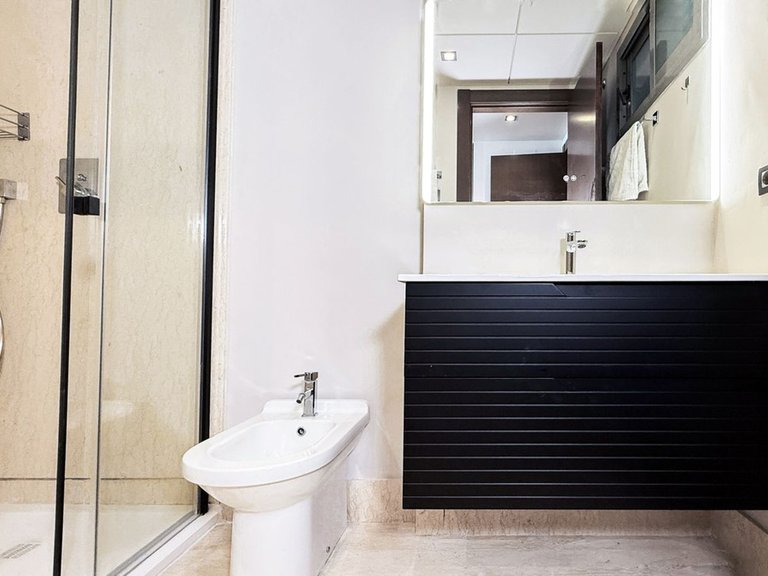 Apartment for Sale in Benahavís, Malaga 27
