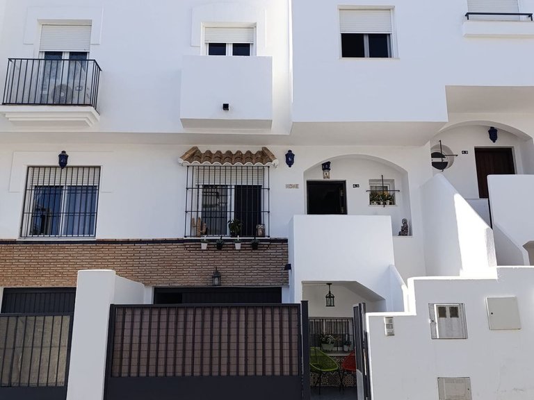 Villa for Sale in Fuengirola, Malaga 1