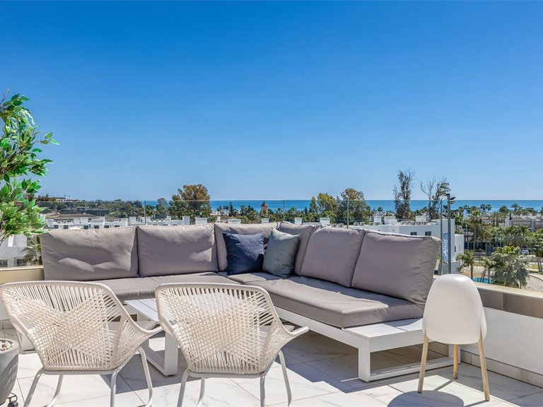 Apartment for Sale in Bel Air, Malaga 1