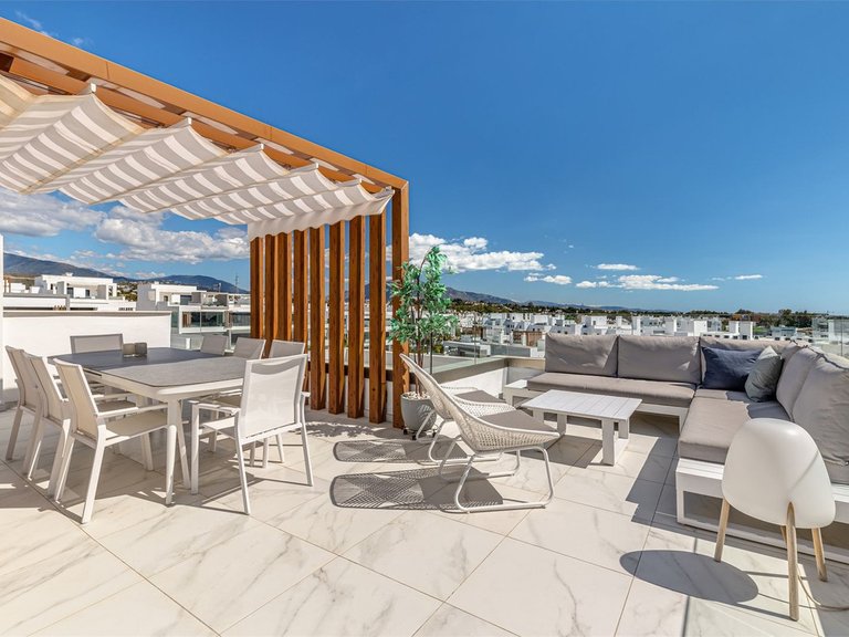 Apartment for Sale in Bel Air, Malaga 2