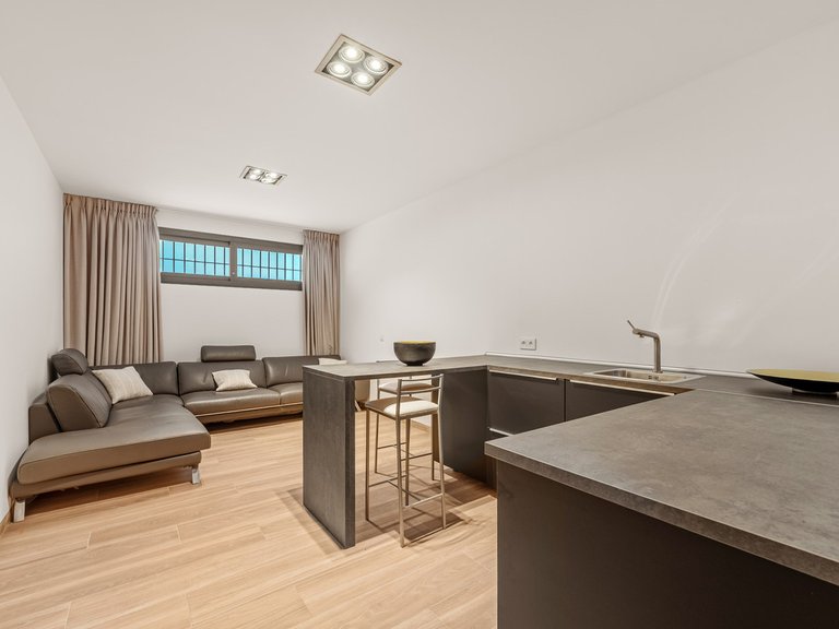 Villa for Sale in Nueva Andalucía, Malaga 8