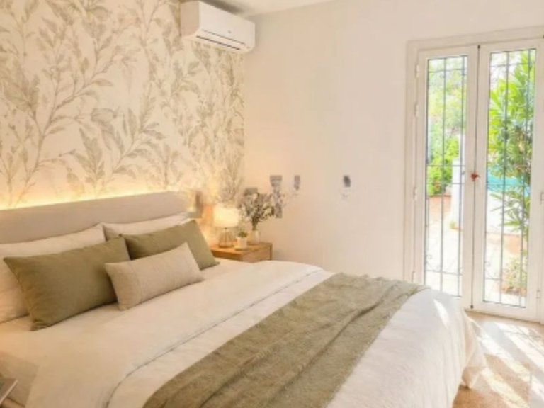 Apartment for Sale in El Paraiso, Malaga 17