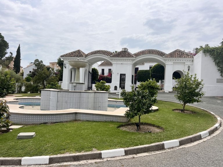 Apartment for Sale in Nueva Andalucía, Malaga 23