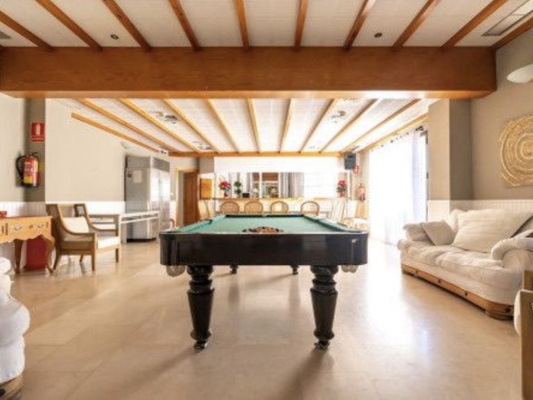 Apartment for Sale in Nueva Andalucía, Malaga 34