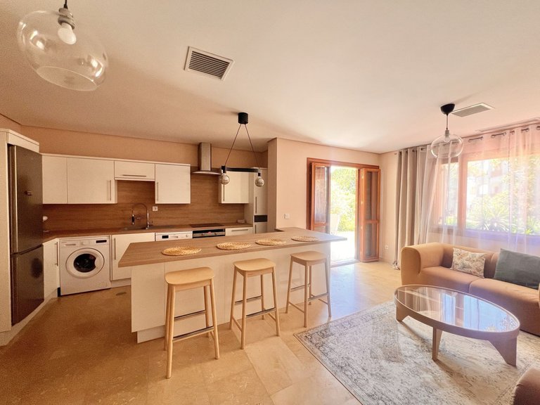 Apartment for Sale in Nueva Andalucía, Malaga 5