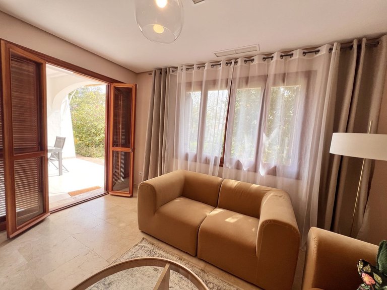 Apartment for Sale in Nueva Andalucía, Malaga 6