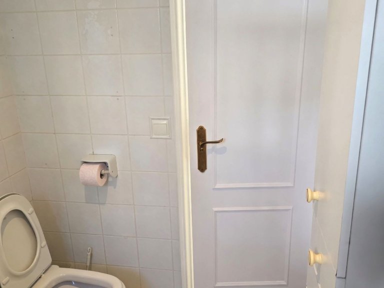 Apartment for Sale in El Paraiso, Malaga 12