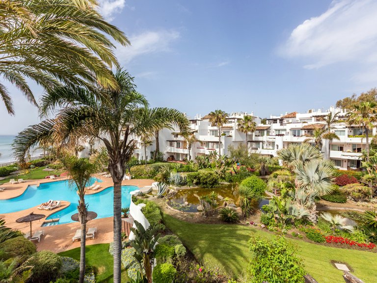 Apartment for Sale in Puerto Banús, Malaga 20