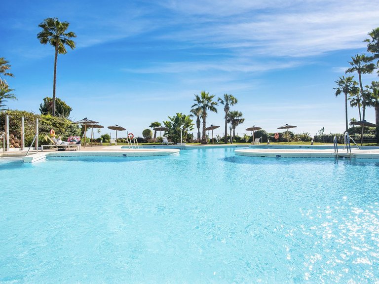 Apartment for Sale in Puerto Banús, Malaga 23