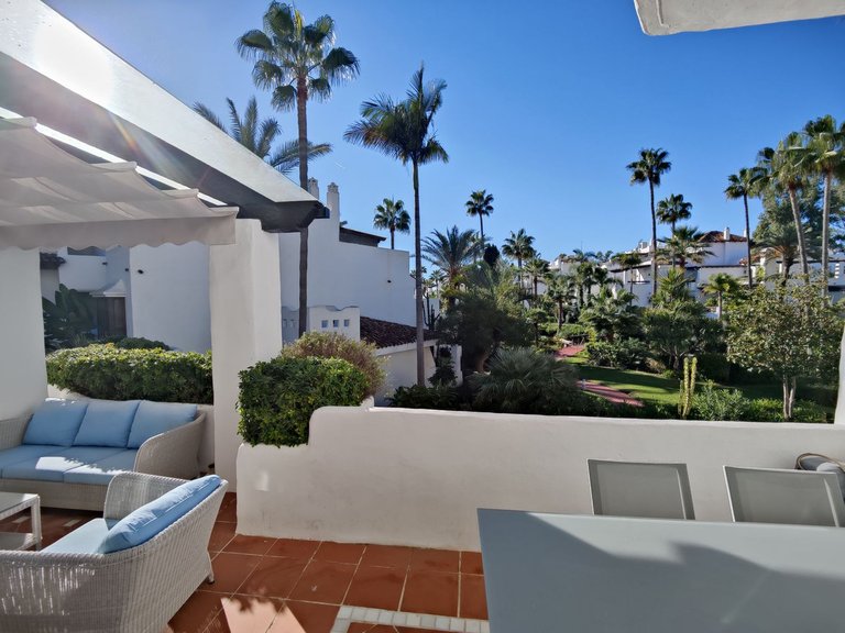 Apartment for Sale in Puerto Banús, Malaga 3
