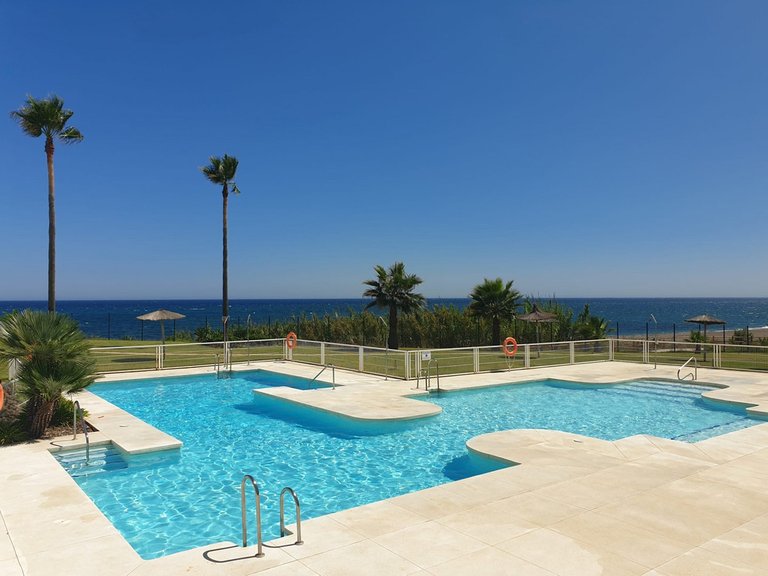 Villa for Sale in Casares, Malaga 1