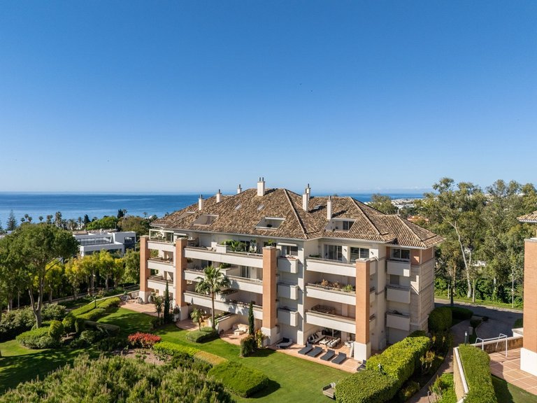 Apartment for Sale in Marbella, Malaga 20