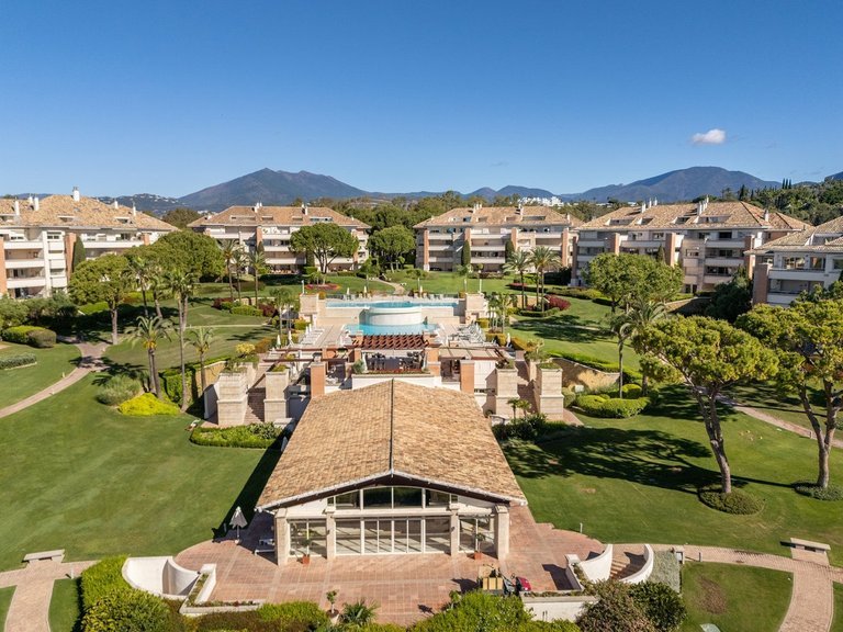 Apartment for Sale in Marbella, Malaga 22