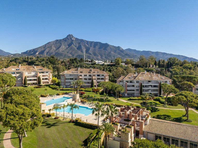 Apartment for Sale in Marbella, Malaga 24