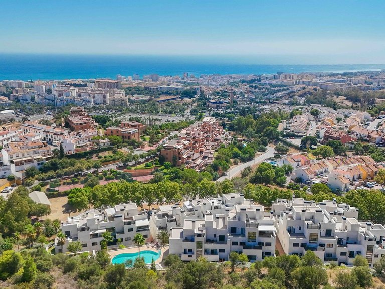 Apartment for Sale in Marbella, Malaga 12
