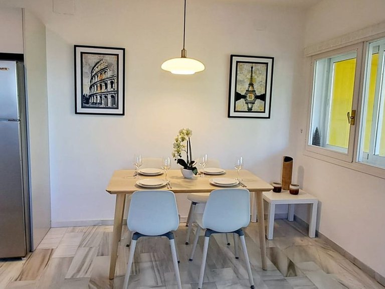 Apartment for Sale in The Golden Mile, Malaga 10