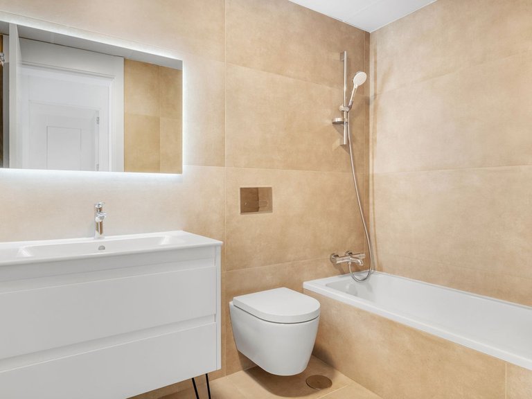 Apartment for Sale in Los Alamos, Malaga 13
